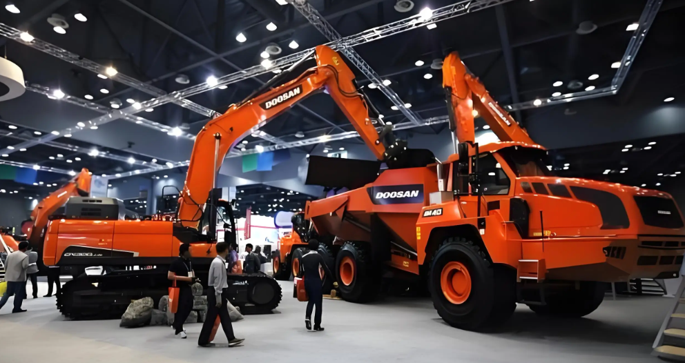 如何設(shè)計(jì)一個(gè)吸引人的工程機(jī)械網(wǎng)頁