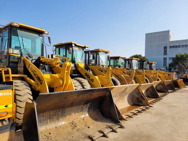 如何通過外貿(mào)獨立站提升推土機在全球市場的曝光度