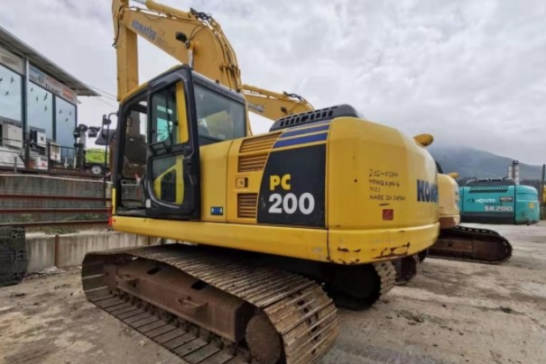 從本土市場到國際舞臺(tái)：鏟土機(jī)廠商如何打開外貿(mào)市場