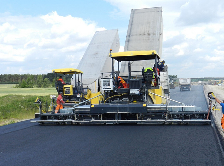 提升瀝青攤鋪機外貿(mào)業(yè)績的五大關(guān)鍵策略