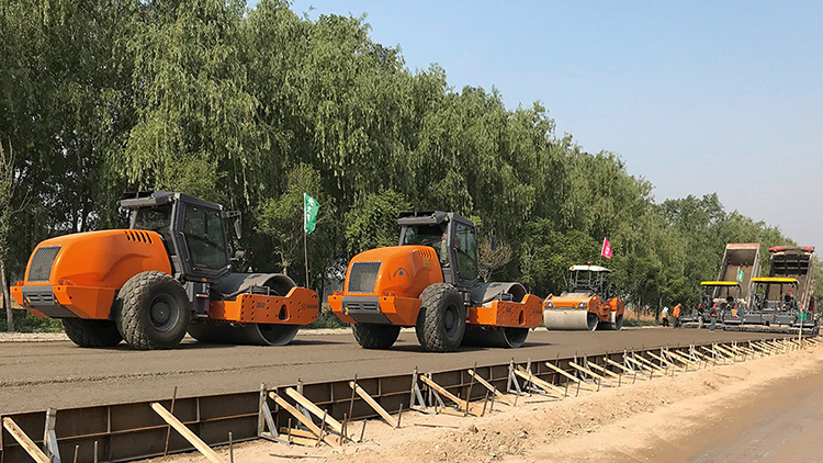 有效的社交媒體渠道：幫助壓實(shí)機(jī)械配件廠商找到海外客戶