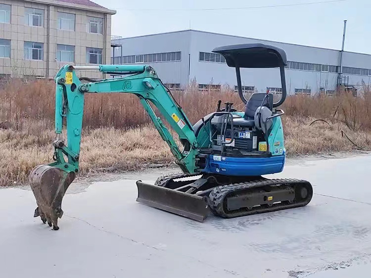 尋找外貿客戶的途徑：如何通過優(yōu)化拆除機械配件的外貿網站吸引客戶