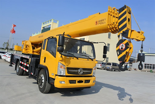 工程機(jī)械外貿(mào)網(wǎng)站的作用：如何幫助汽車吊配件企業(yè)開拓東南亞市場(chǎng)