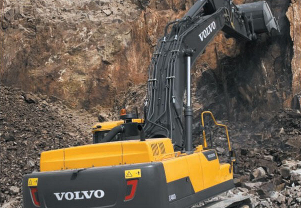 480挖掘機一斗挖幾方？全面解答與國際市場拓展